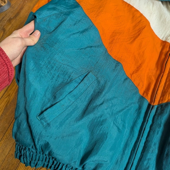 Vintage 90's Miami Dolphins Logo 7 Puffer Jacket - Picture 6 of 7